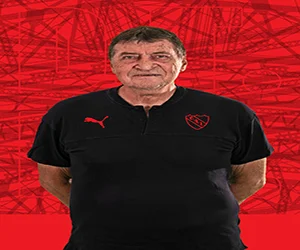 Julio Cesar Falcioni, técnico de Independiente