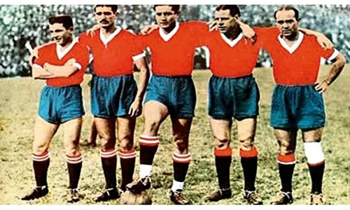 Cinco jugadores históricos de Independiente, entre ellos Arsenio Erico