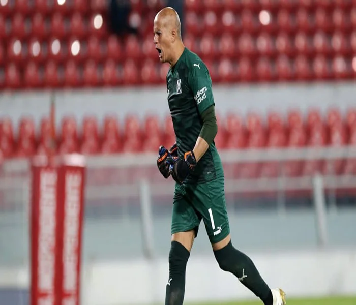 Sebastian Sosa festejando el triunfo